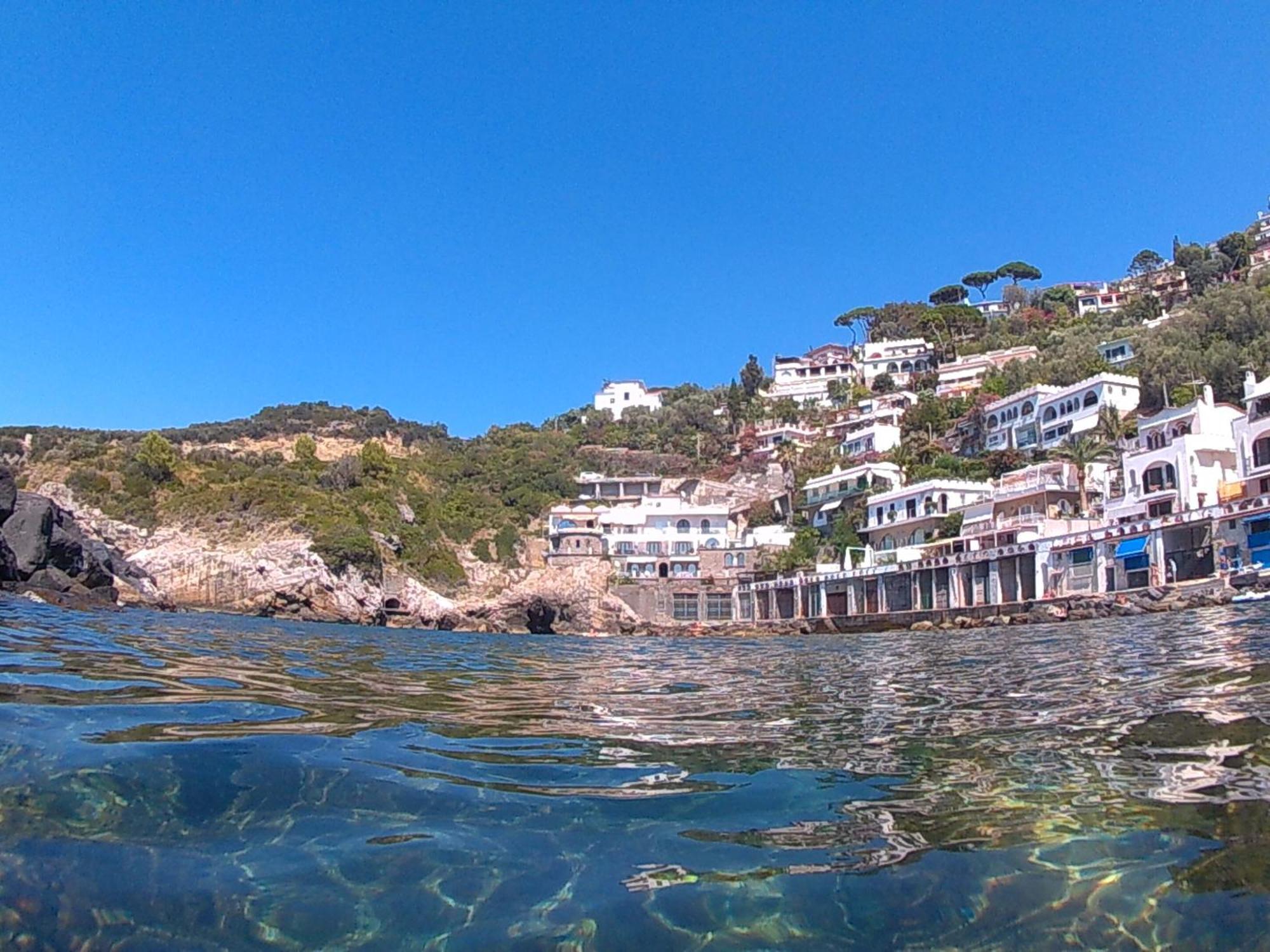 Apartamento Bilocale Panoramico “Lo Sguardo” Massa Lubrense Exterior foto
